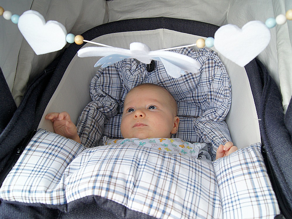 DIY Kinderwagenkette für dein Baby + Giveaway | www.fantasiewerk.ch