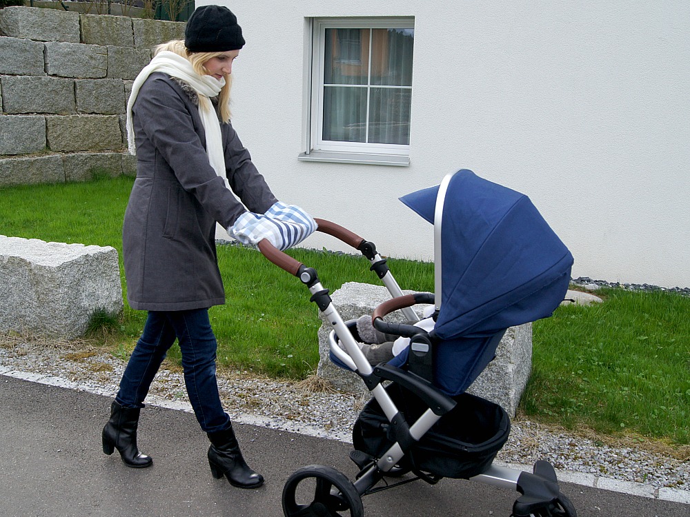 DIY Näh - Anleitung für einen Handwärmer / Muff für den Kinderwagen. | von Fantasiewerk