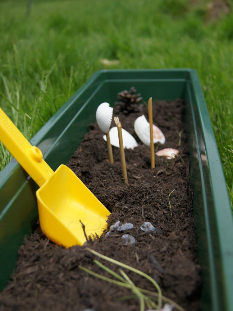 Ein Garten für Kinder: selber spielen, bauen und pflanzen | fantasiewerk.ch