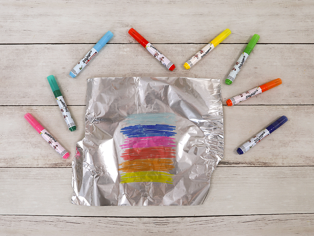 Lesezeichen #bastelnmitkindern | Experimentieren und malen mit Farben | Geschenk zum Valentinstag | von Fantasiewerk.ch