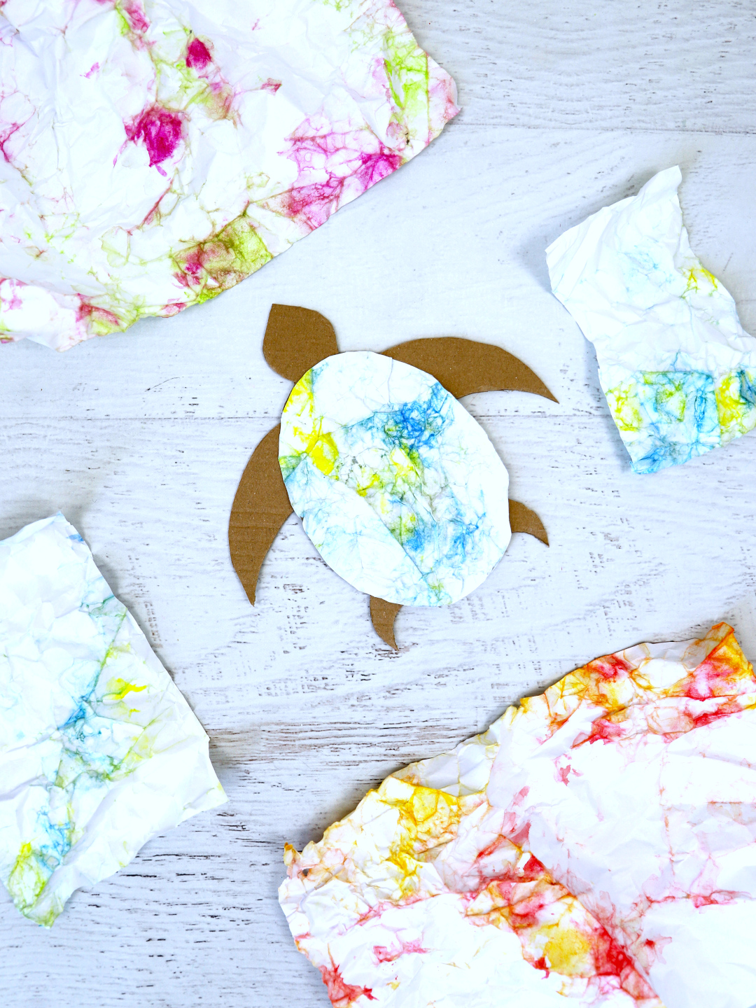 Meeres-Schildkröte basteln aus Papier | Experiment mit Farbe | Malen mit Kindern | Bildnerisches Gestalten | von Fantasiewerk.ch
