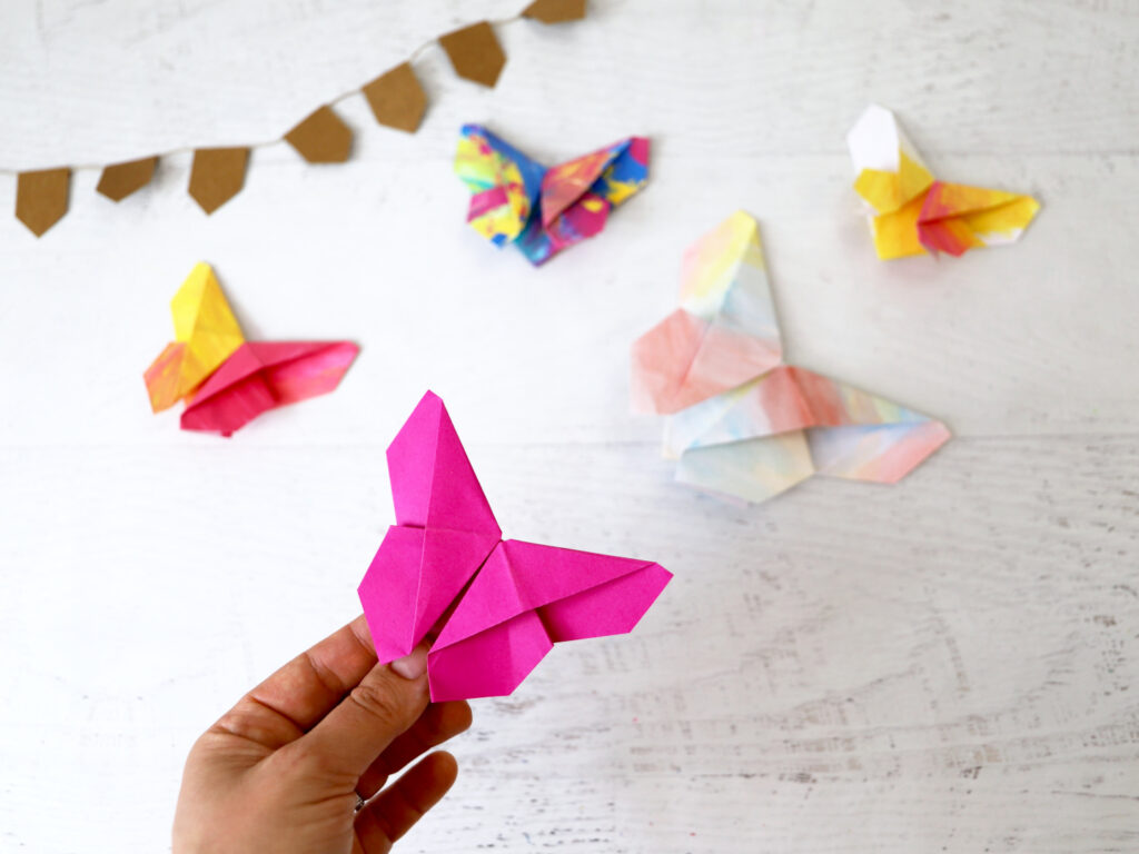 Origami Schmetterling mit Kindern falten | Zusatzarbeit Schule | Basteln mit Kindern